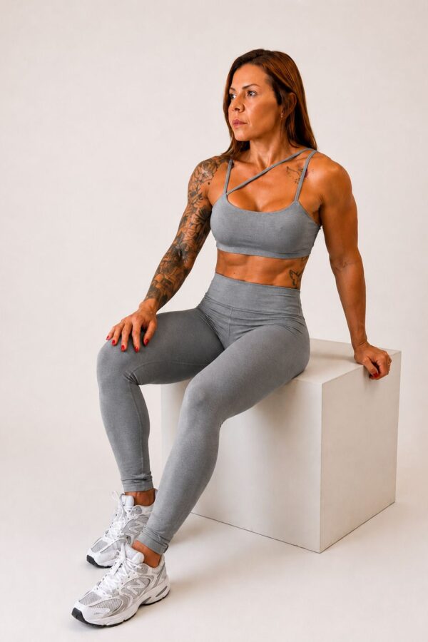 Conjunto Essence Legging Top Fita